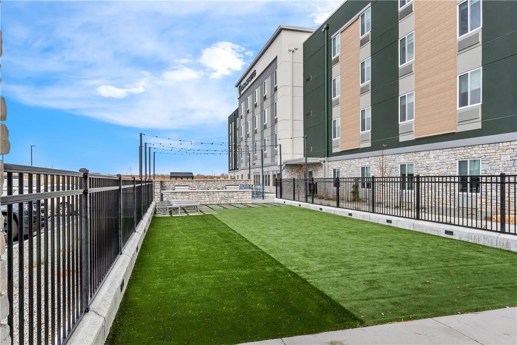 Everhome Suites Cheyenne - photo 42