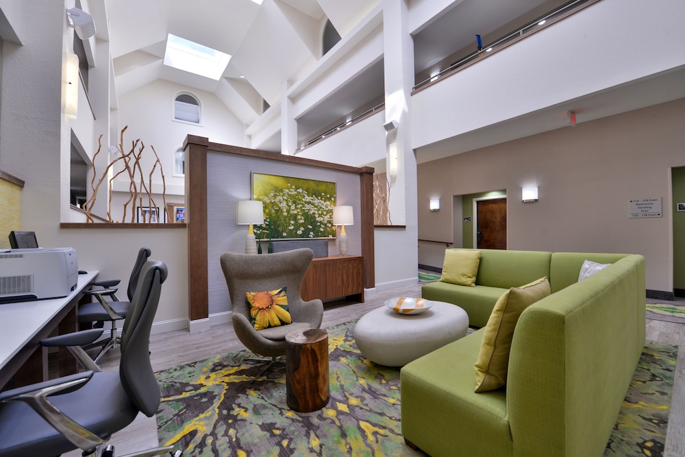 Hampton Inn Cartersville - photo 7