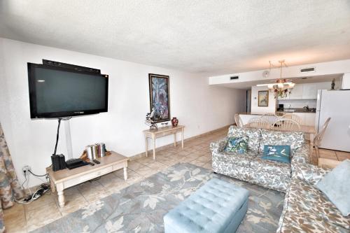 0111 Waters Edge Resort condo - photo 6