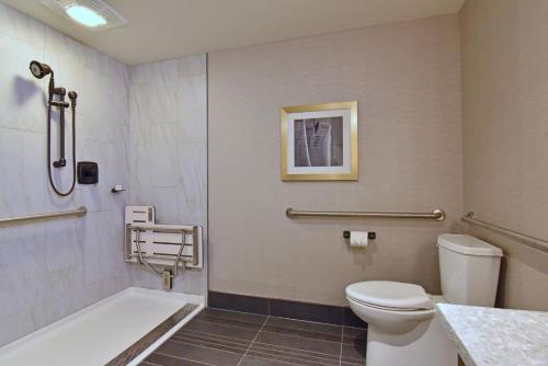Tiverton Casino Hotel - photo 10