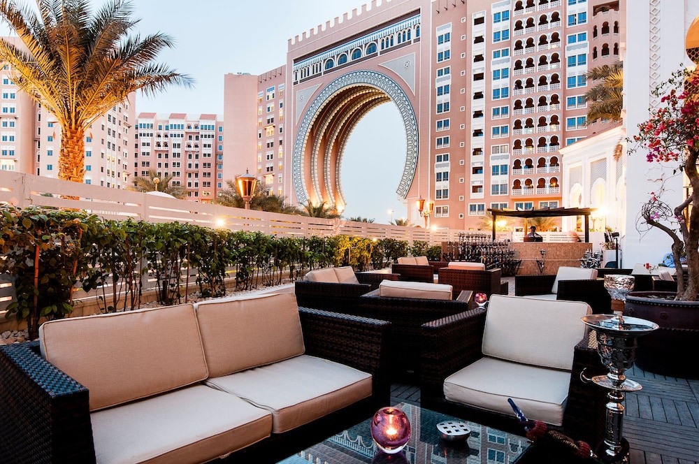 Oaks Ibn Battuta Gate Dubai — 5-Star Luxury Hotel in Dubai, United Arab Emirates