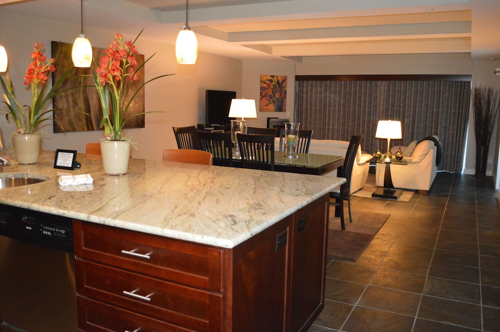 Whale Cove Inn - photo 15