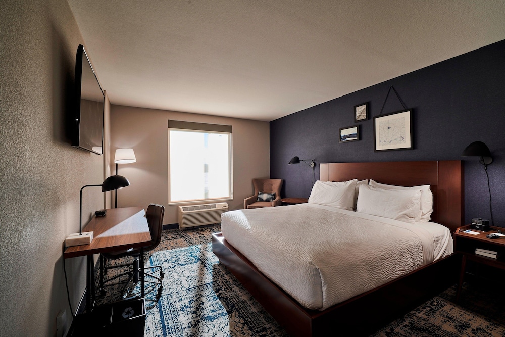 Four Points by Sheraton Cleveland Eastlake - photo 9