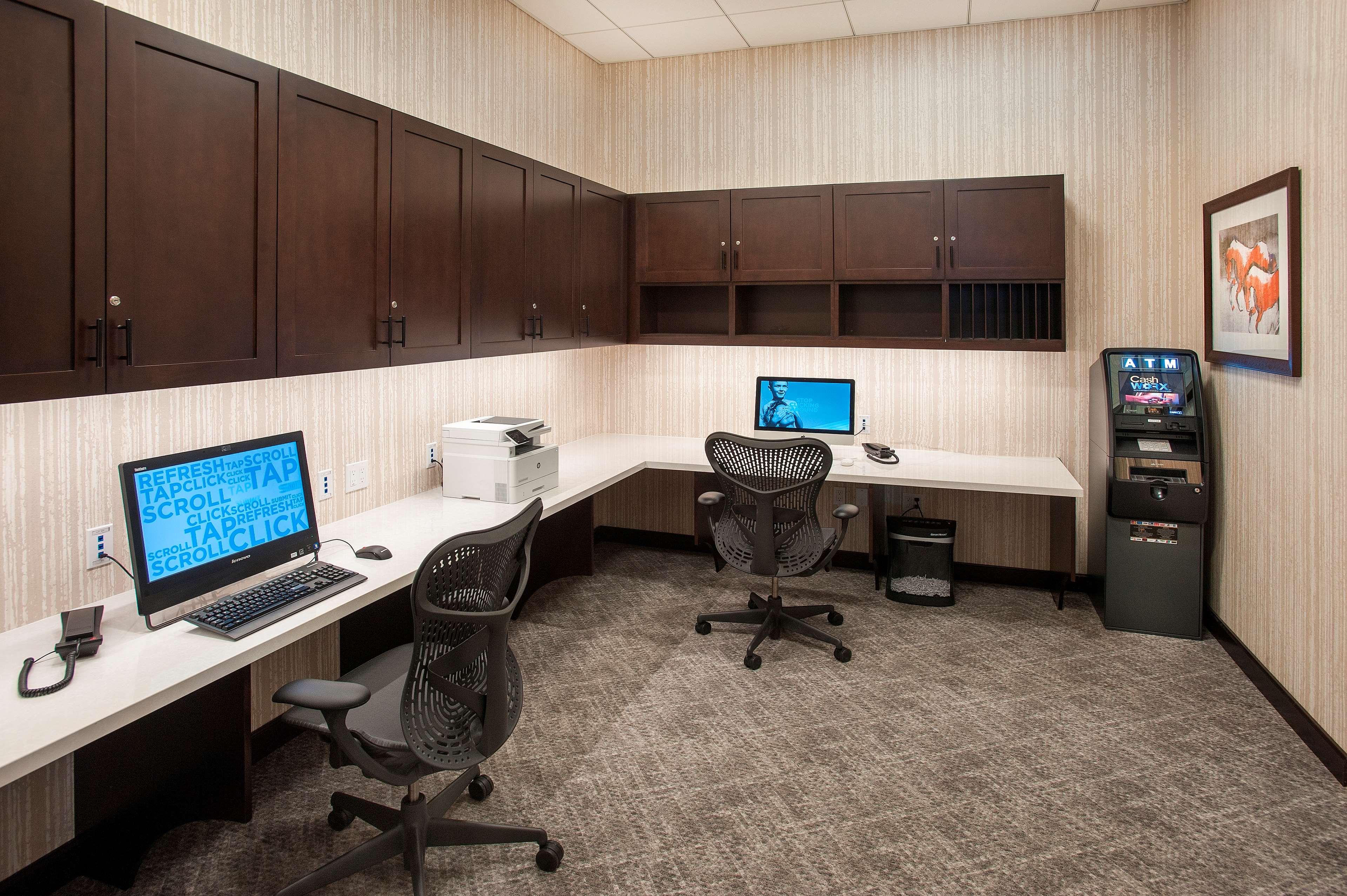 Hilton Garden Inn Burbank Los Angeles - photo 18
