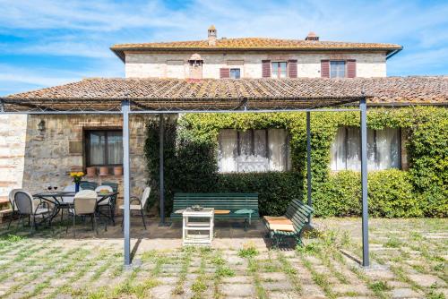 Limonaia — 4-Star Luxury Hotel in Castelnuovo Berardenga, Italy