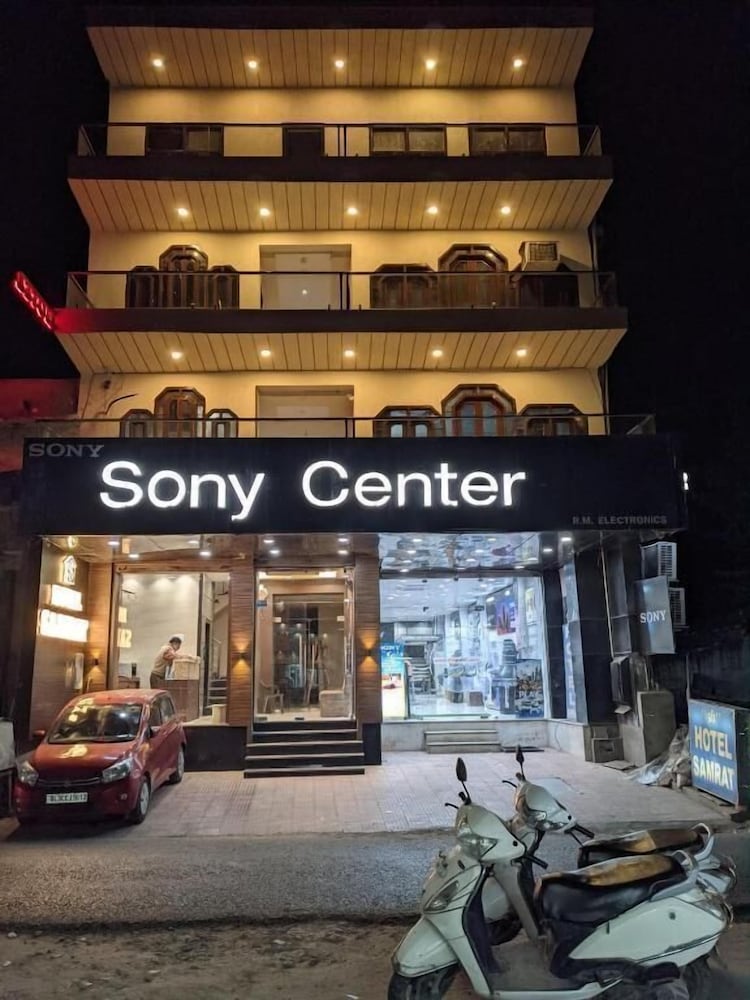 Hotel Samrat — hotel in Kishangarh