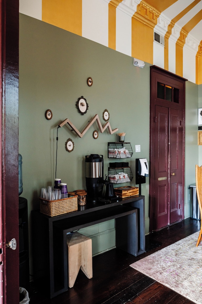 Frenchmen Hotel - photo 95