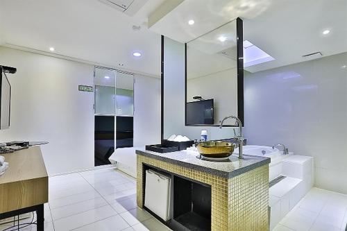 Bucheon Hotel I in Bucheon-Si, South Korea