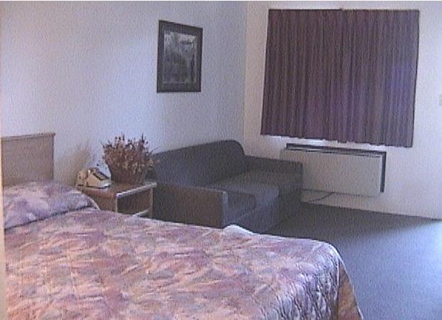 Nites Inn Motel - photo 10