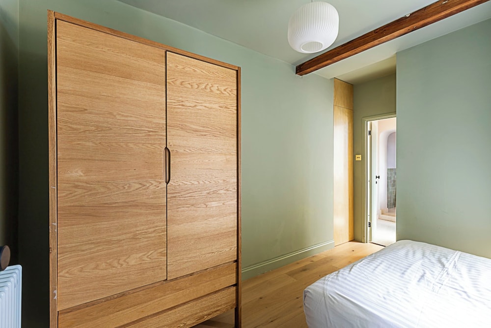 Trendy Southwark Apartment — 4-Star Luxury Hotel in London, United Kingdom