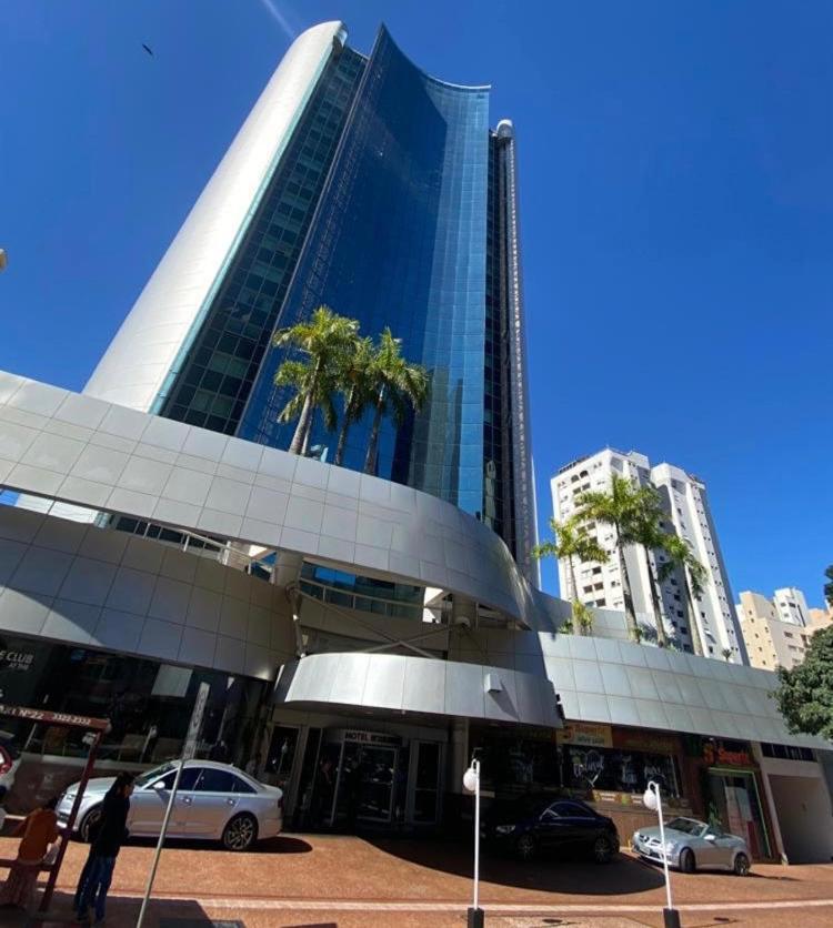 Special Flat Alto Padrão em Hotel na melhor Localização in Londrina, Brasil