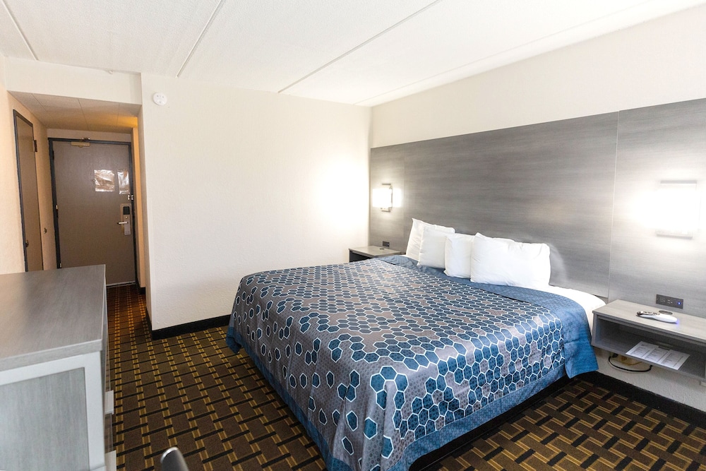 Coratel Inn & Suites by Jasper Mankato - photo 10