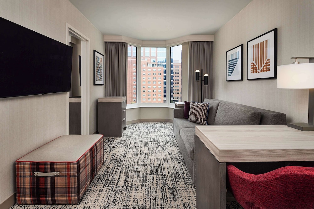 Hilton Kansas City Country Club Plaza - photo 13