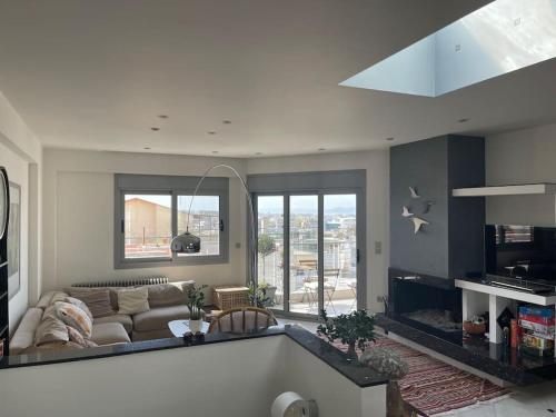 Lovely Maisonette next to Acropolis — 4-Star Luxury Hotel in Athens, Greece