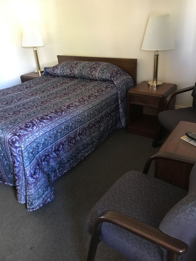 Voyageur Motel - photo 8