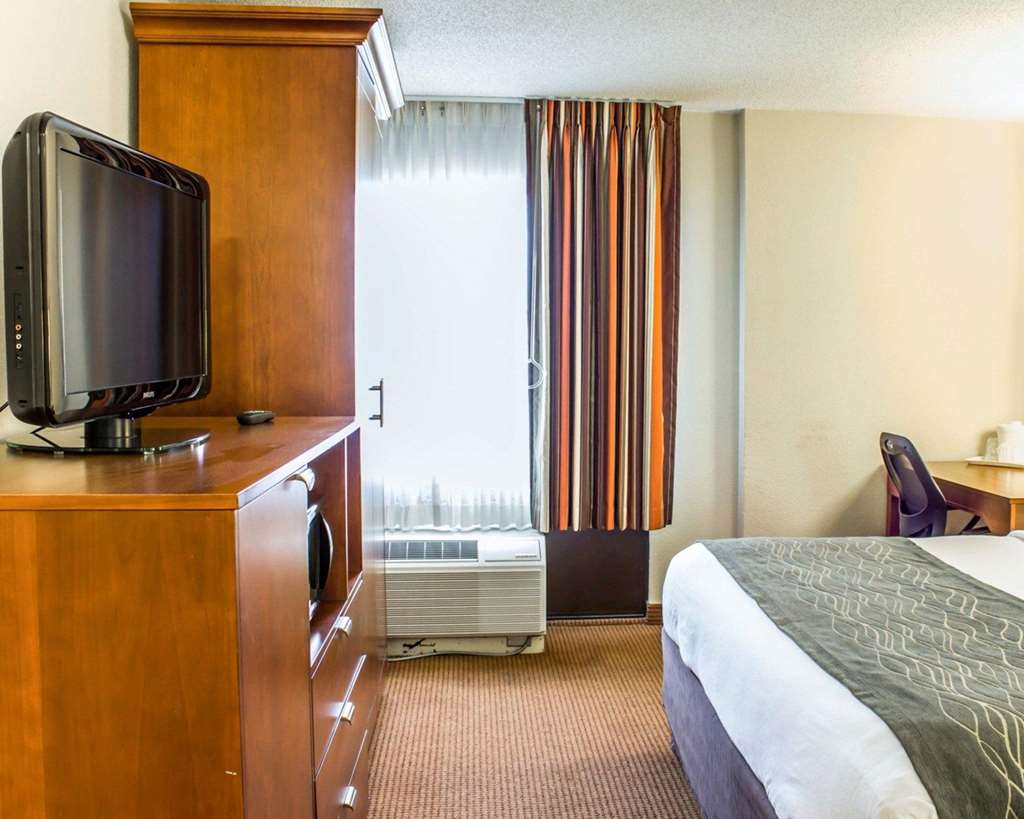 Comfort Inn Fayetteville near Fort Bragg - photo 5