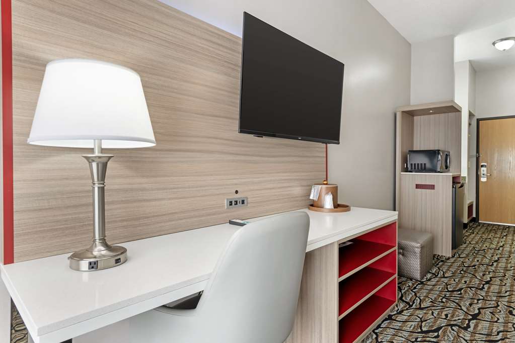 Best Western Plus Albert Lea I 90 I 35 Hotel - photo 22