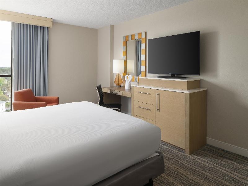 DoubleTree by Hilton Virginia Beach - photo 125