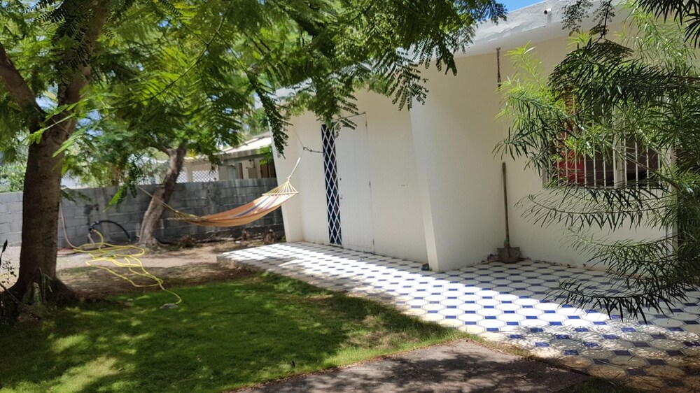 Maison confortable Saint Gilles — 4-Star Luxury Hotel in Saint-Paul, Réunion