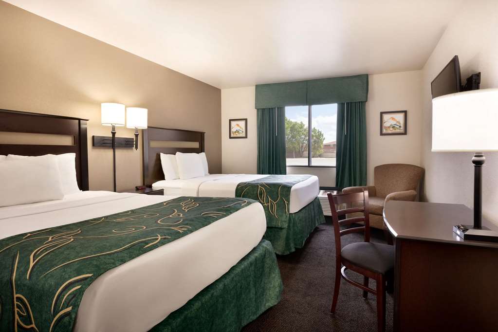 Travelodge by Wyndham Dexter - photo 21