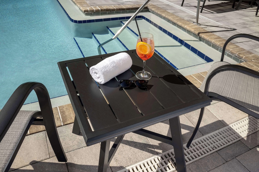 Homewood Suites by Hilton Jacksonville Downtown Southbank - photo 27