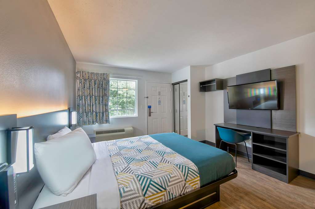 Studio 6 Extended Stay Pascagoula MS - photo 12
