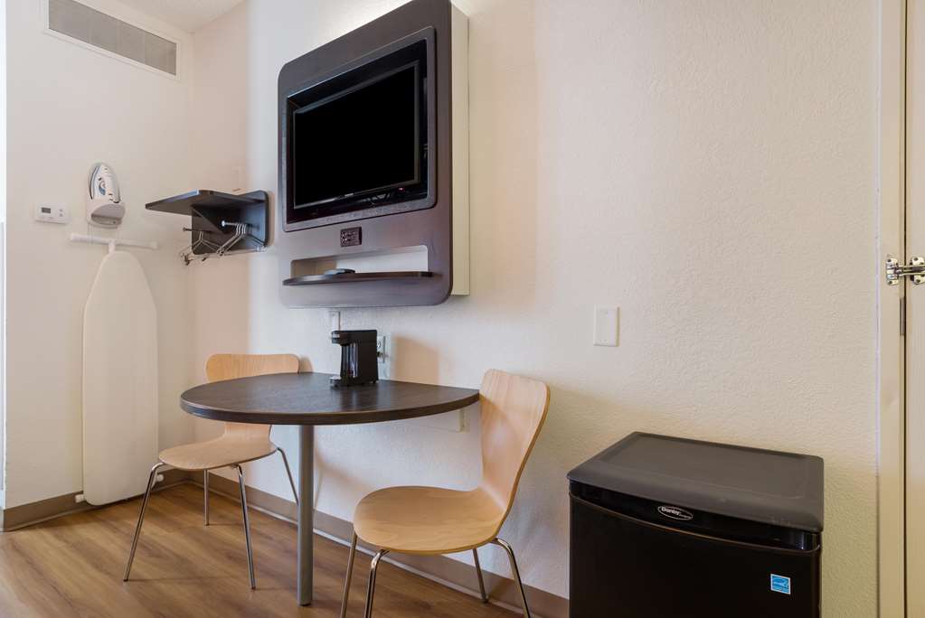 Motel 6 Orlando FL International Dr - photo 16