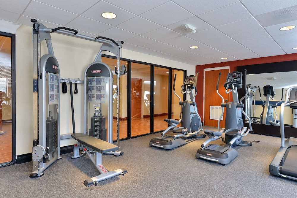 Hampton Inn Detroit Auburn Hills South - photo 15