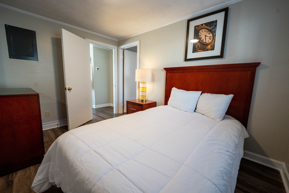 The Grand Regal Resort - photo 9