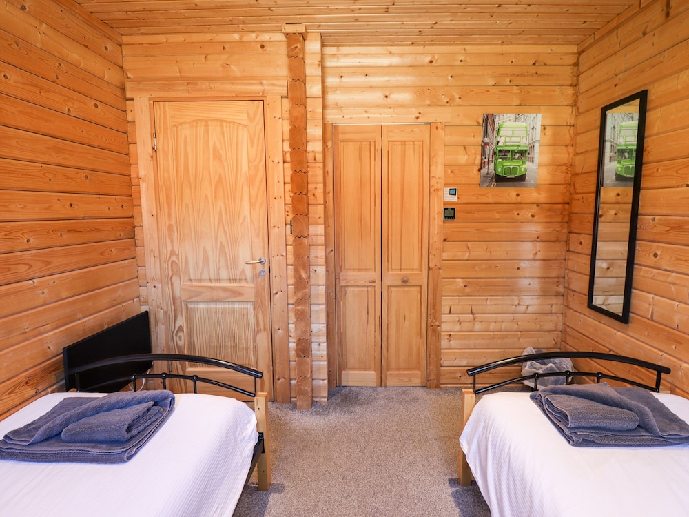 iLodge Ultra — Louth — photo 3
