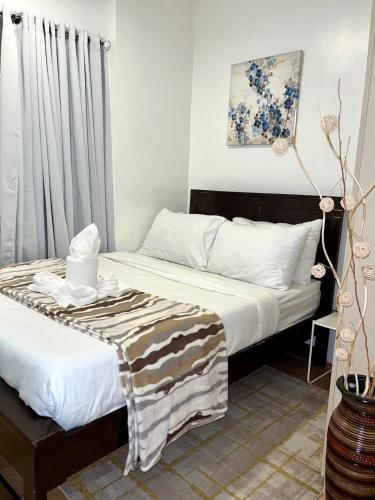 2BR Condo in Ecoland Minutes to SM City — 4-Star Luxury Hotel in Davao, Philippines