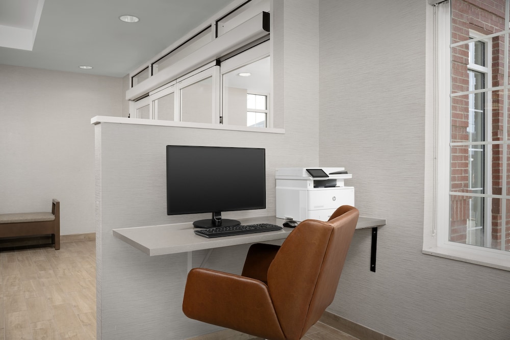 Candlewood Suites Alexandria Fort Belvoir by IHG - photo 24