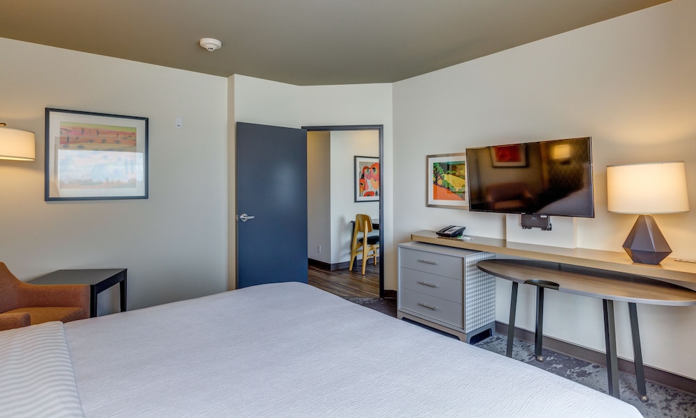Holiday Inn & Suites Bellingham by IHG - photo 27