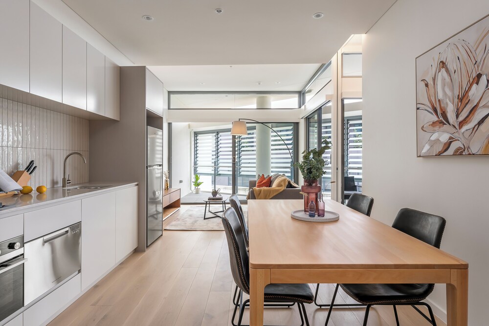 Urban Rest Double Bay Apartments — 4-Star Luxury Hotel in Double Bay, Australia