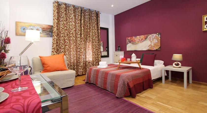 Apartamentos Conde Duque Madrid hotel