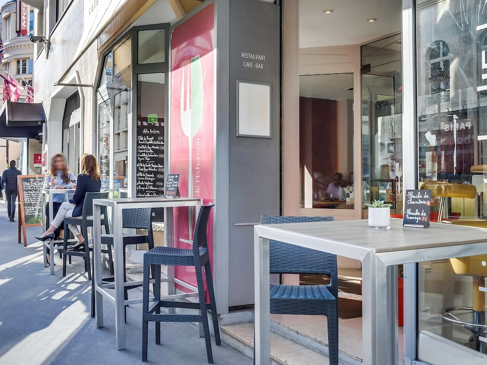 מזון ומשקאות