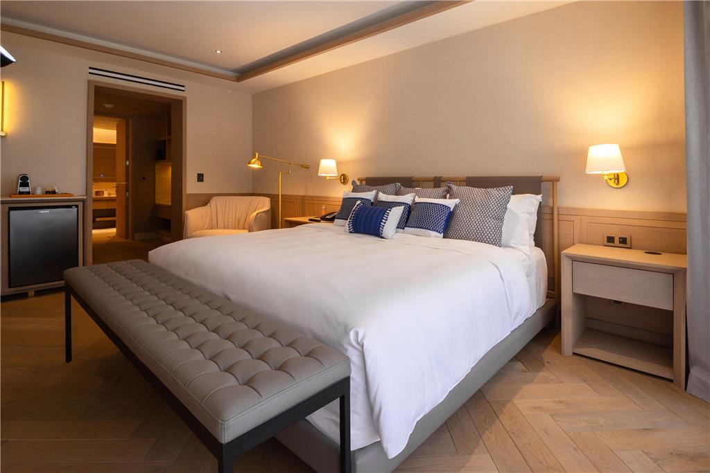 Viceroy Superior Suite