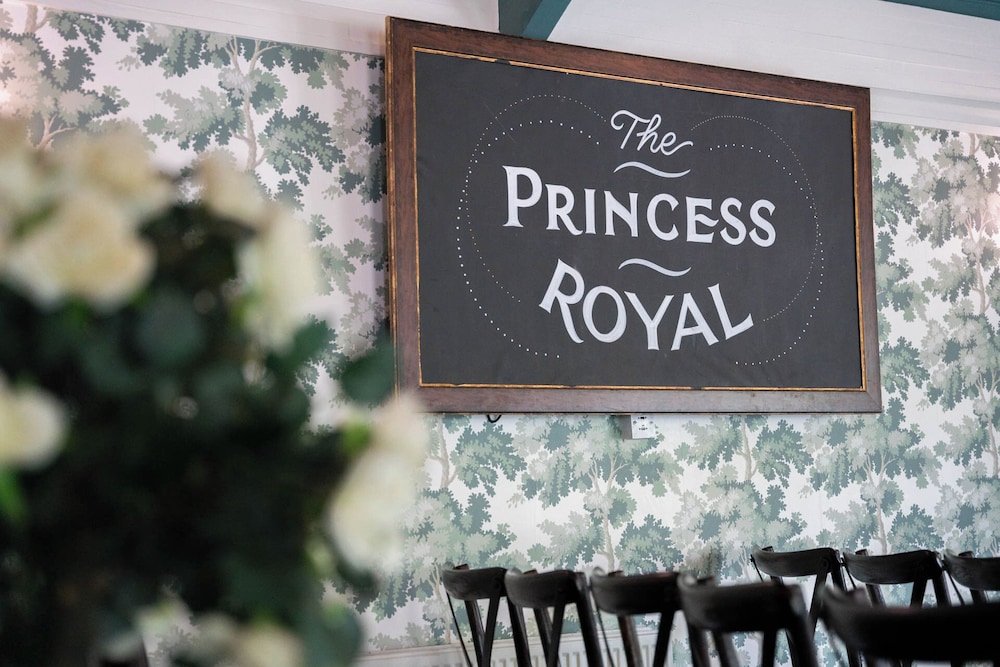 The Princess Royal — Farnham — photo 3