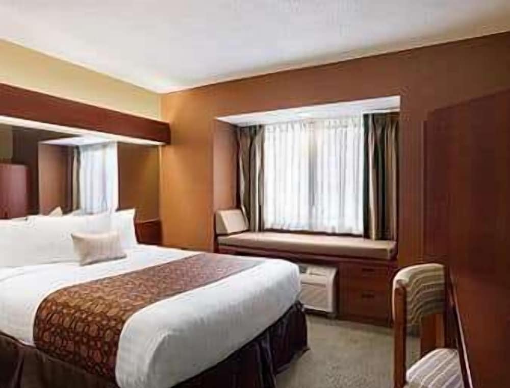 Microtel Inn & Suites by Wyndham Dover - photo 25