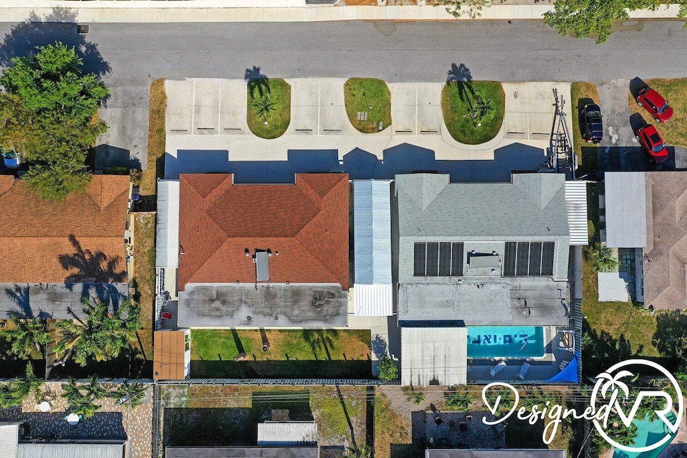 Unit D SeaI Private Room near Deerfield Beach - photo 8