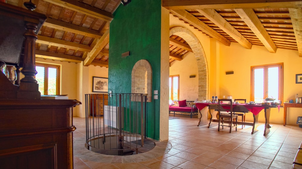 Cantina D’erasmo Camere E Degustazioni — Offida — photo 4