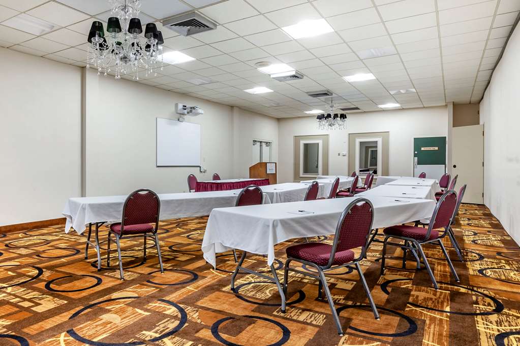 Quality Inn & Suites Escanaba North - photo 34