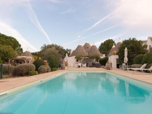 Villa in Apulia with Pool and Garden — 4-Star Luxury Hotel in Ostuni, Italy
