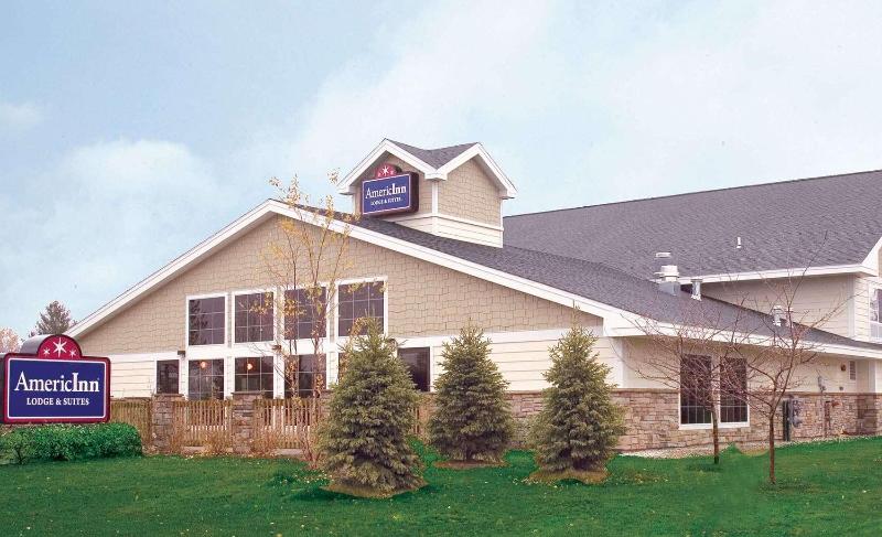AmericInn by Wyndham Charlevoix in Charlevoix, United States