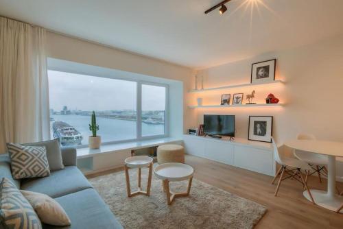 Anchor Lodge Antwerp Unique Appartment View Mas — 4-Star Luxury Hotel in Antwerpen, Belgium
