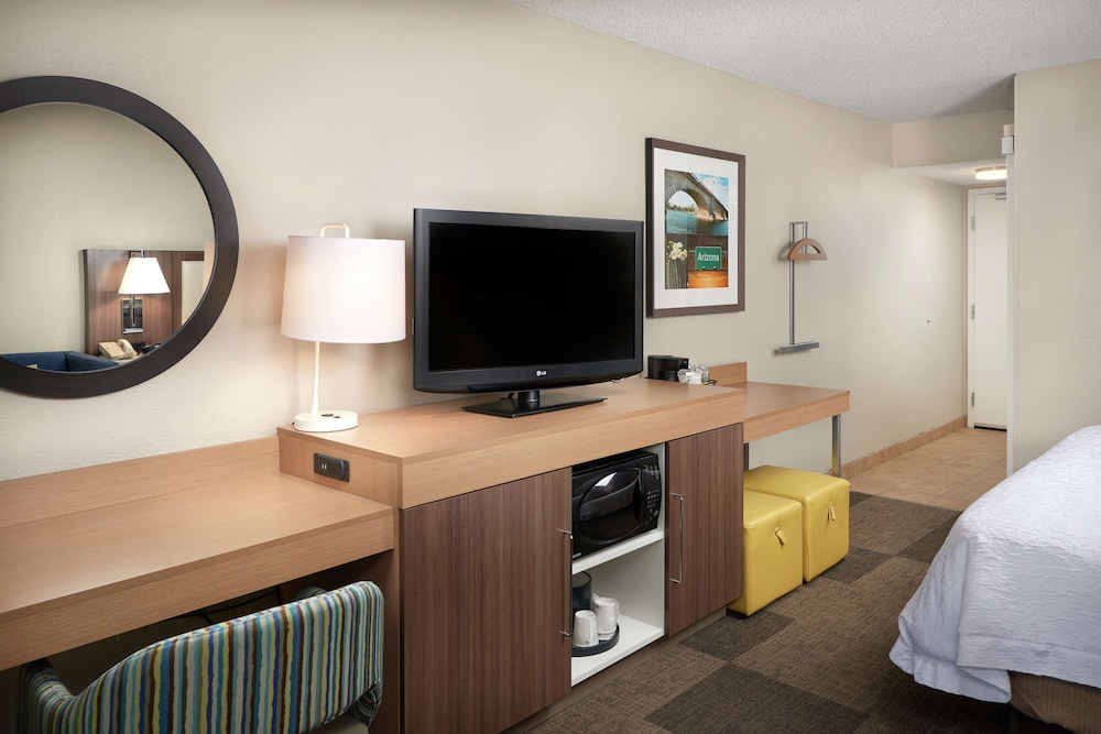 Hampton Inn Lake Havasu City - photo 11