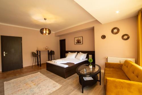 Clabucet Studio — 4-Star Luxury Hotel in Predeal, Romania