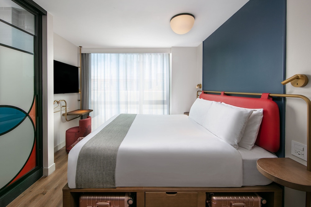Moxy NYC Lower East Side - photo 15