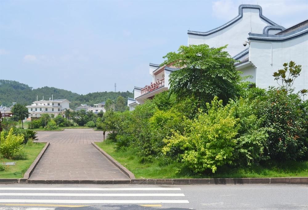 Xiangyue Inn — hotel in Shaoguan