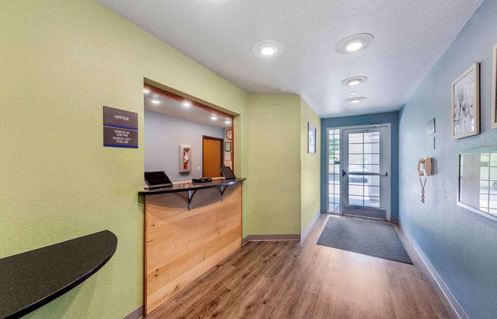 Extended Stay America Select Suites Tuscaloosa - photo 3